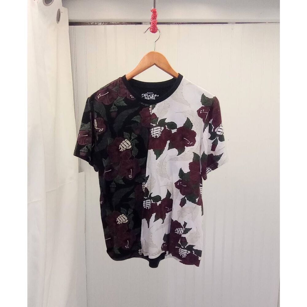 Eighty Eight Brand skeleton & flower tropical tee shirt. size small